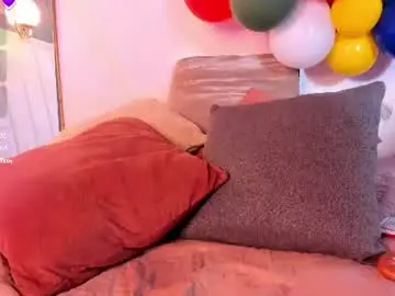 Emmarios_qm  live sex cam