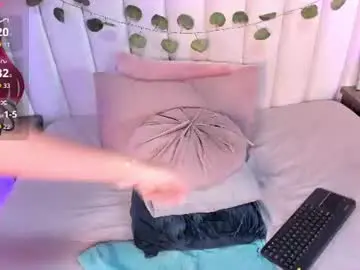 Emmarios_qm  live sex cam
