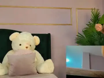 Kirrawhite  live sex cam