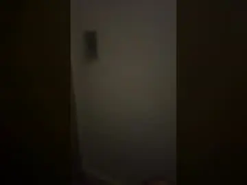 Leggswideopen  live sex cam