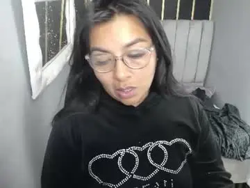 Pocahontas_purple  live sex cam