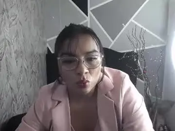 Pocahontas_purple  live sex cam