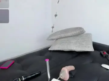 Samanthafox3  live sex cam
