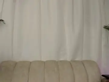 Scarlet_boobs01  live sex cam