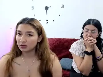 Sweettcandys  live sex cam