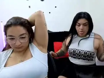 Sweettcandys  live sex cam