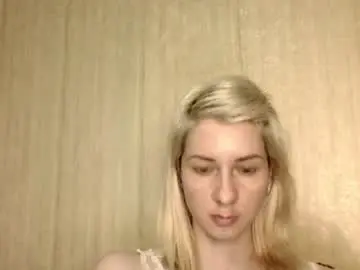 Velvet_pearl  live sex cam