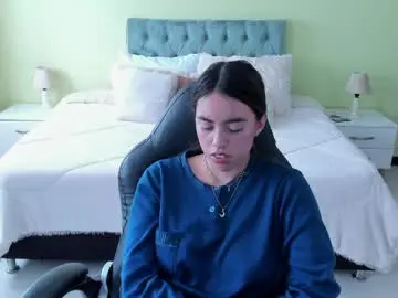 _charlotte_evans_2  live sex cam