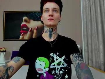 Kennyandsellena  live sex cam