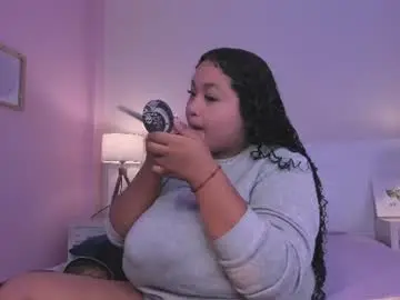 Kity_hill  live sex cam