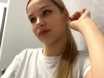 Lettieharkin  live sex cam