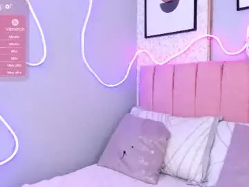 Lumineverligth  live sex cam