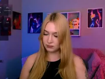 Playful_sophie  live sex cam