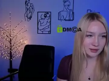 Playful_sophie  live sex cam