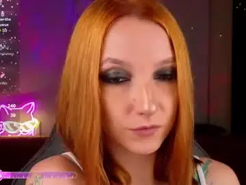 Prettyreckess  live sex cam