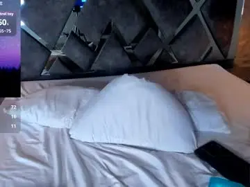 Rose_evans__  live sex cam