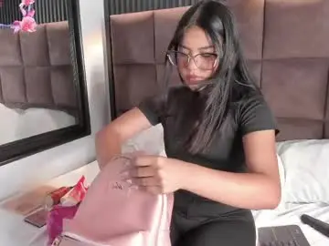 Rose_evans__  live sex cam