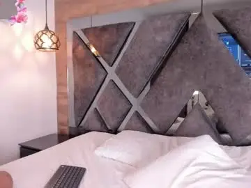 Rose_evans__  live sex cam