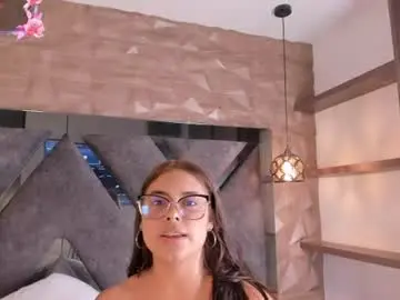 Rose_evans__  live sex cam