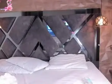 Rose_evans__  live sex cam