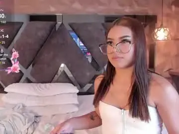 Rose_evans__  live sex cam