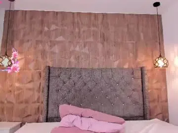 Rose_evans__  live sex cam