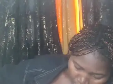 Sexxypritty  live sex cam