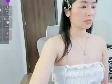 Strawberry_loveee  live sex cam