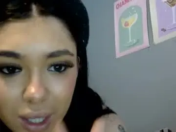 Thekm777  live sex cam