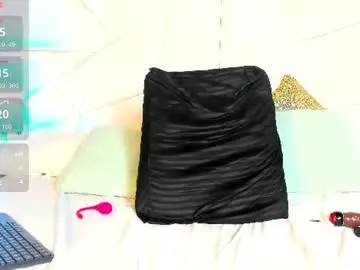 Valentinaa_rossi  live sex cam