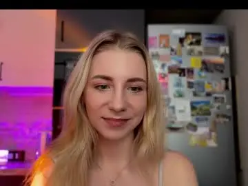 Valeria_shydreamer  live sex cam