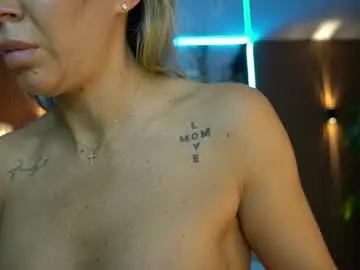 Anneswhite  live sex cam