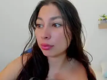 Bella_99x  live sex cam