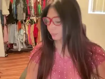 Bmwgirl760  live sex cam
