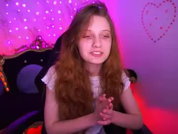 Cuteefoxy  live sex cam