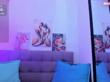 Hellen_starx  live sex cam