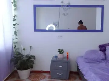 Im_daphne  live sex cam