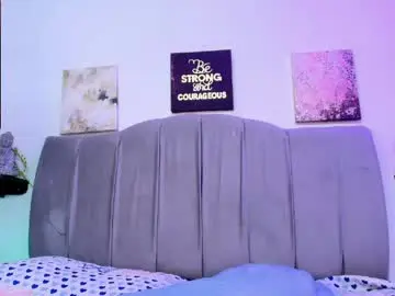 Im_riley_  live sex cam