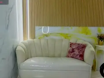 Loola_s  live sex cam