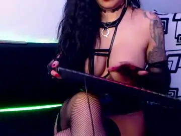 Redtobacco  live sex cam