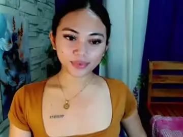 Urpinay_girl01  live sex cam