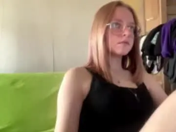 Willenasow  live sex cam