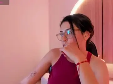 Amber_piercee  live sex cam