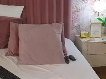 Ariaheart_  live sex cam
