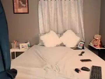 Beebeethai  live sex cam