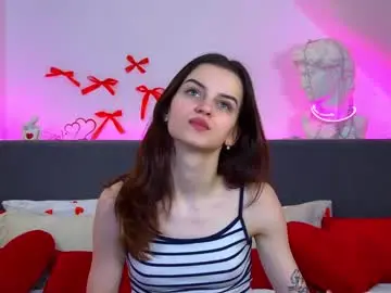 Bellabriggs  live sex cam