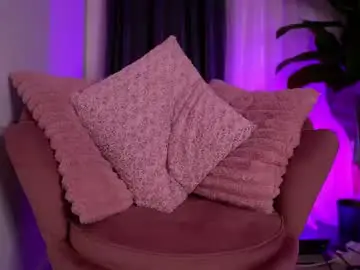Breezybella  live sex cam