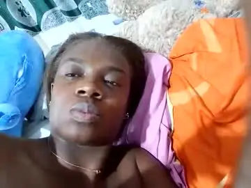 Candyyvega  live sex cam