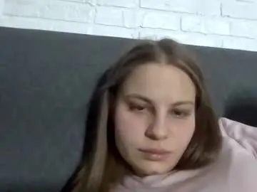 Delicatebud  live sex cam