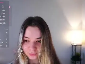 Elizabethennals  live sex cam
